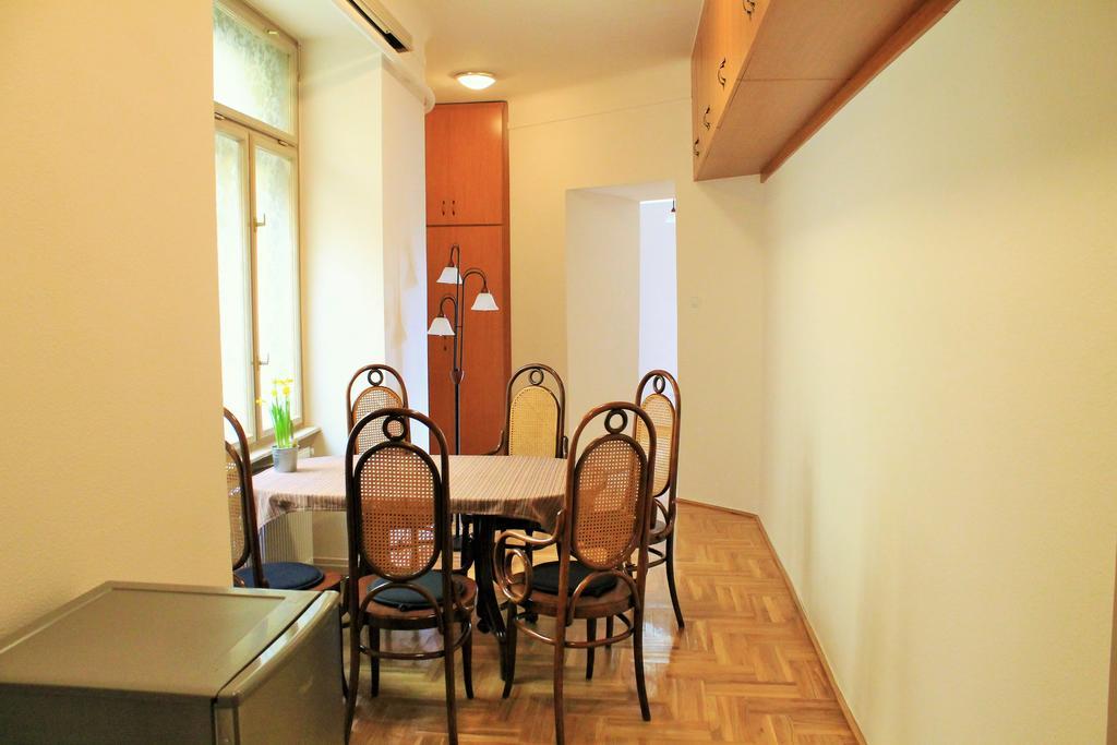 Lidi Guesthouse ブダペスト エクステリア 写真
